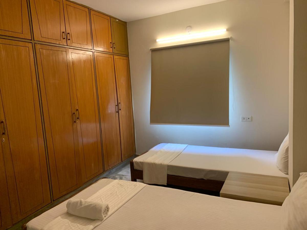 Studio Stay By White Fields Hitec City, Hyderabad Kondapur  Exterior photo