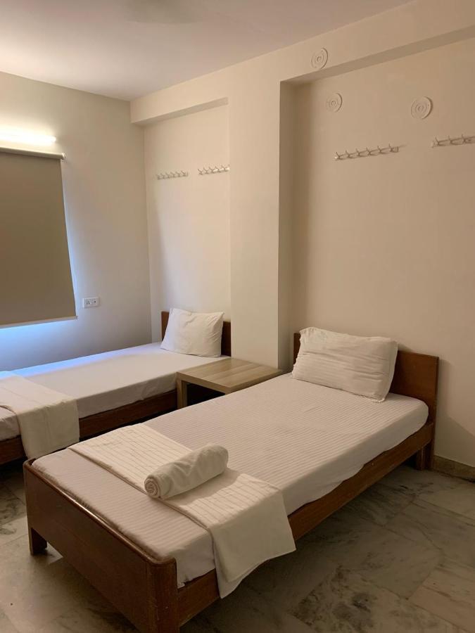 Studio Stay By White Fields Hitec City, Hyderabad Kondapur  Exterior photo